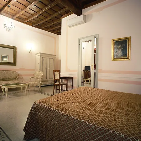 La Maison Dell'orologio לינה וארוחת בוקר רומא