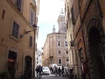 לינה וארוחת בוקר La Maison Dell'orologio רומא