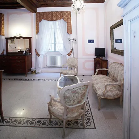 La Maison Dell'orologio 2* Řím