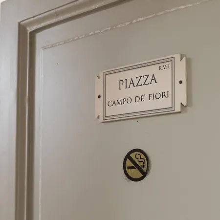 Alojamento de Acomodação e Pequeno-almoço La Maison Dell'orologio 4*